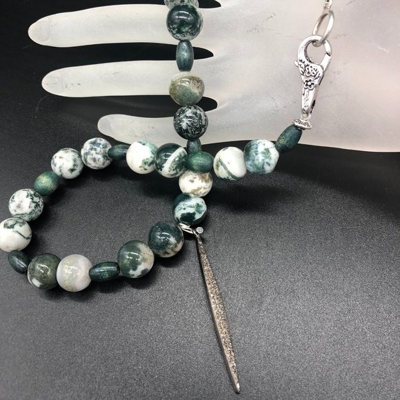 Necklace - 1.62ctw Diamond Bar with Green Agate Beads - Picture 1 of 5